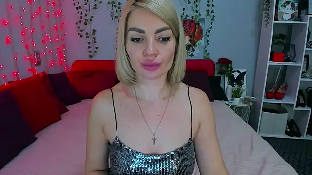 LunaBellucci Live XXX-chat