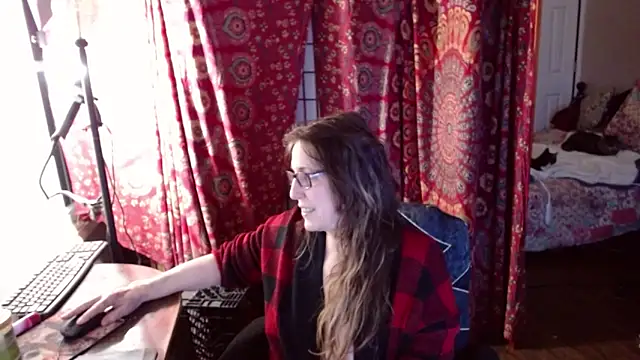 Онлайн чат XXX Ireallysquirt