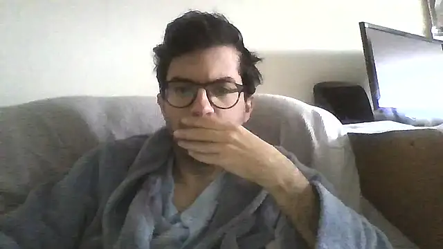 RikCum4u 网络视讯表演