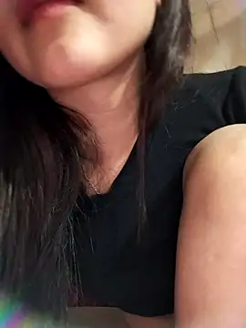 Pokazy przed kamerką – moa_koa