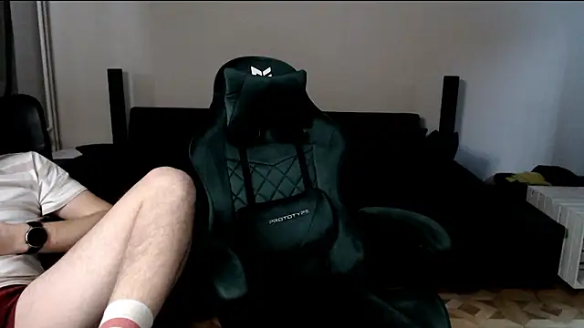 JoannaAndNeighbour Chat XXX in diretta