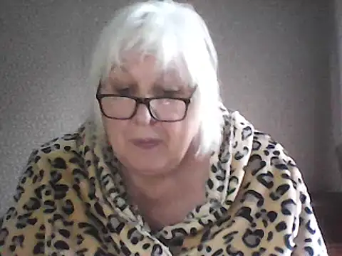 Alexia64231のウェブカメラショー