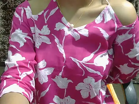 Adorable_AyeshaのライブXXXチャット