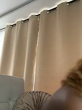 NaiaGils Live XXX-chat