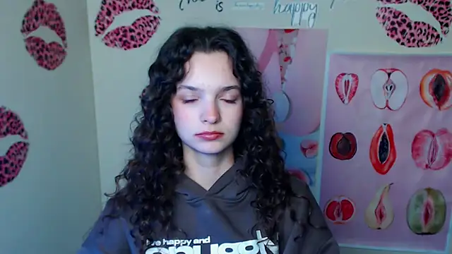 دردشة _SusieSu_ الجنسية المباشرة