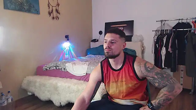 Tiberius_hunk: вебкам-шоу