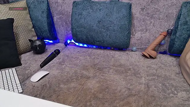 blackcat142 即時 XXX 聊天