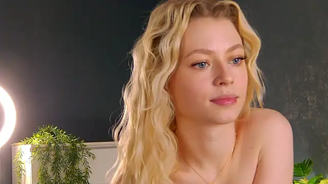 Mozaly 现场XXX聊天