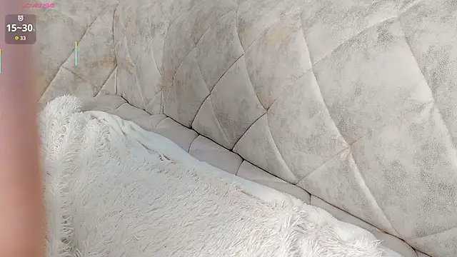 Pertunjukan Kamera Web SweetSolana