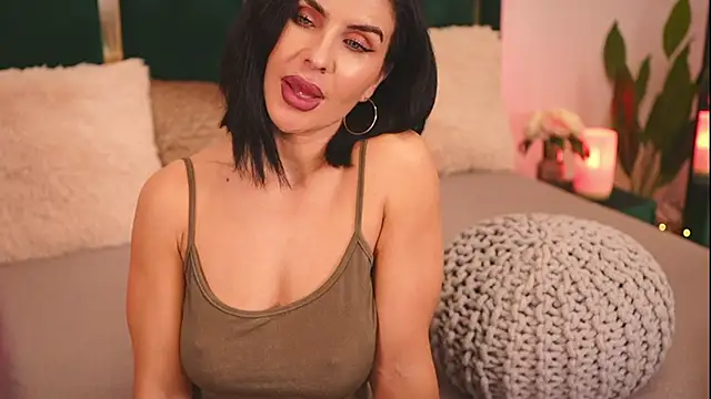 XeniaBlu Live XXX Chat