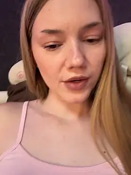 Chat XXX en directo de MilaMoone