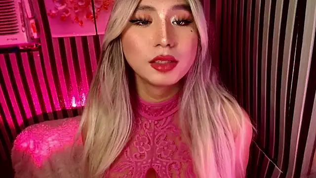 HoresCOCKLUCY Adlı Modelin Canlı XXX Sohbeti