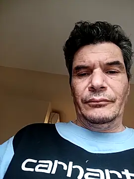 XXX chat uživo modela twitshe