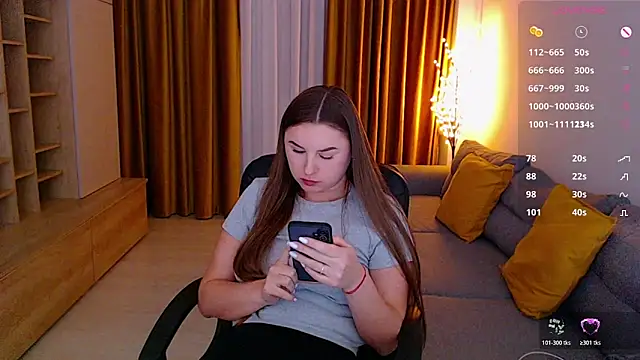 _Mia_Adams Chat XXX in diretta