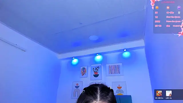 milk_candy18: онлайн-секс-чат