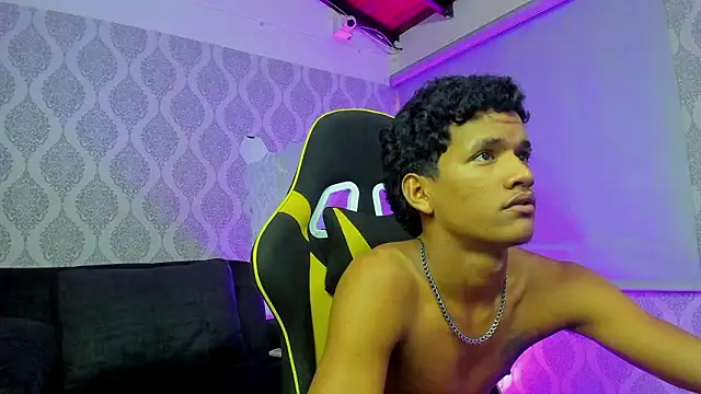 Boy_savoyのライブXXXチャット