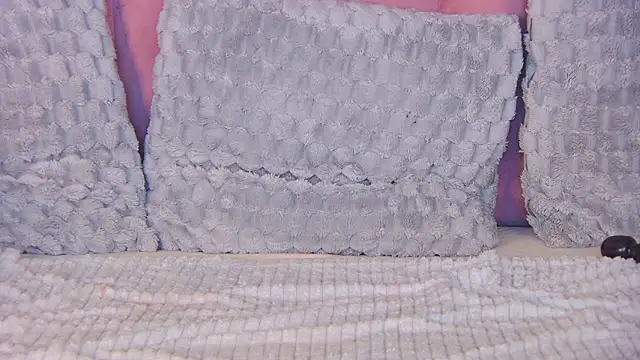 دردشة OlliviaRoss الجنسية المباشرة