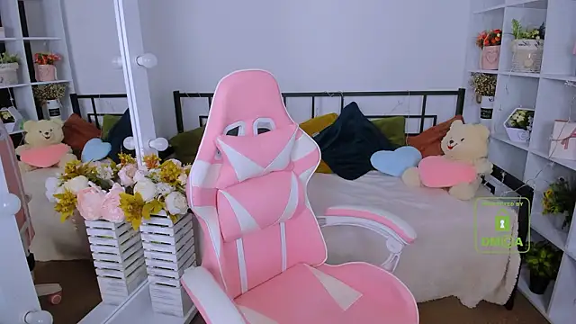 Elma_Lily élő XXX-chatje