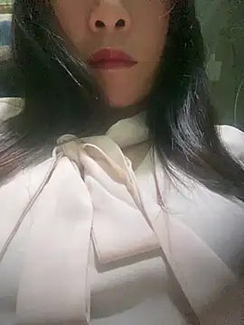 Helen-xx élő XXX-chatje