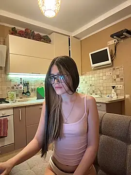 EmilyMonday's Live XXX Chat