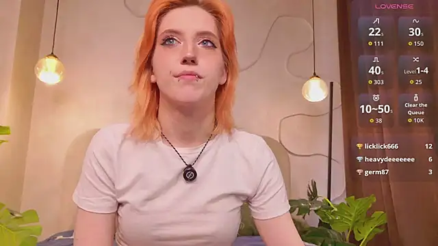 MoonlightAsuna webkamerás műsora