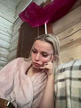 TuhmaKettu: онлайн-секс-чат