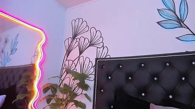 Sweet_Ariadna_: онлайн-секс-чат