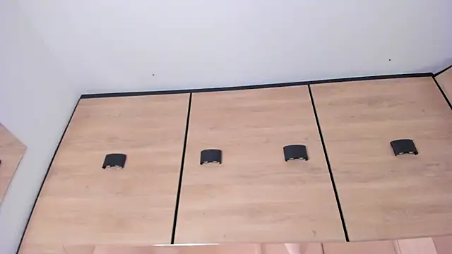 karol_lewiss élő XXX-chatje