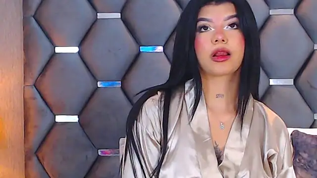 MelodyCarsson: онлайн-секс-чат