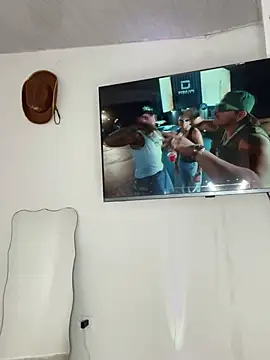 Mydreams69's Webcam Show