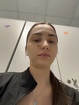 Lina_________ live XXX chat