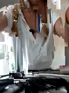 MILEIDE980 现场XXX聊天