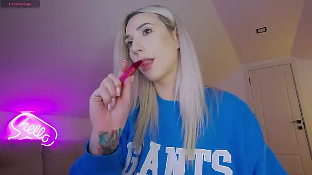 KhloeK's Live XXX Chat