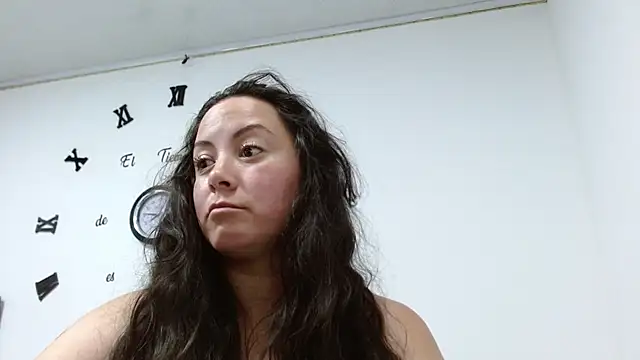 Chat XXX en directo de ElaMurray02