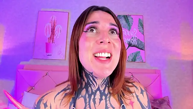 mystikdoll Adlı Modelin Canlı XXX Sohbeti