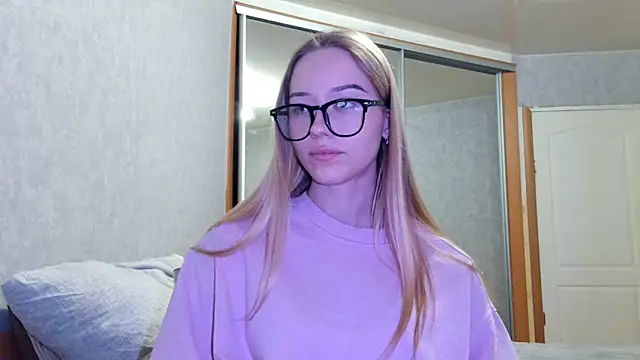 GlidedFill Webcam Show