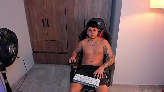 Jake_simons 现场XXX聊天