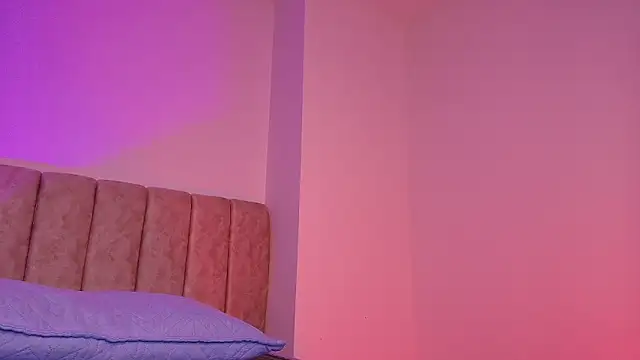 XXX chat uživo modela agath_69