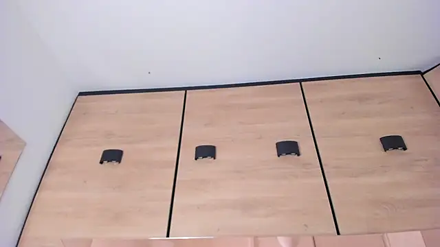 karol_lewiss Chat XXX live