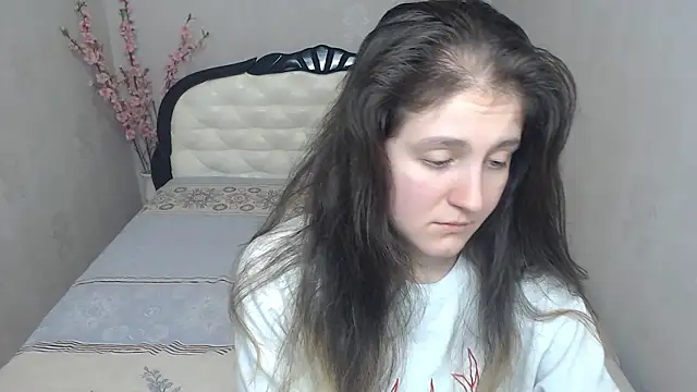 Chat +18 de Holliy_Cooper ao vivo