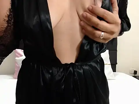 Violette_Adams 웹캠 쇼