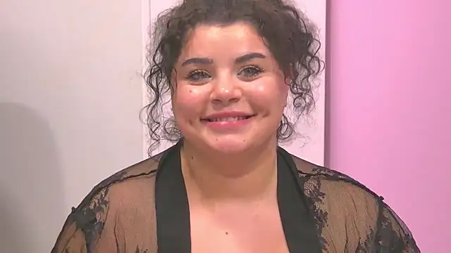 แชท XXX สดของ BustyMadison