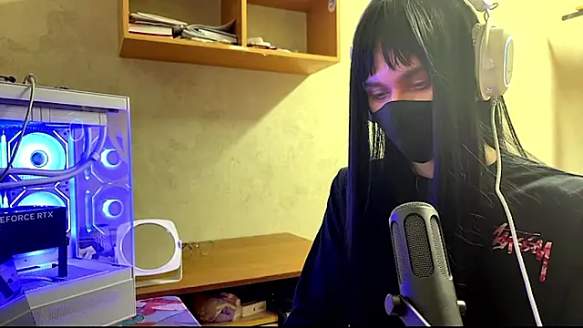 Akim_exe_UwU_femboy's Webcam Show