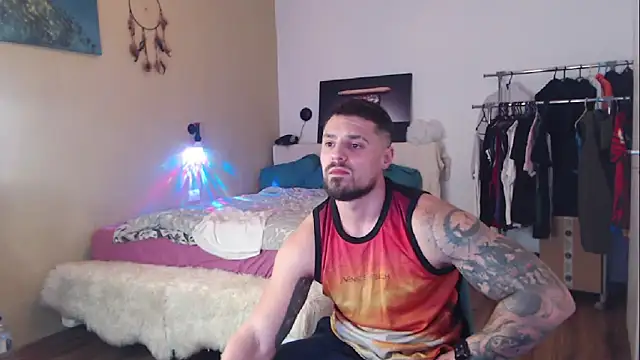 Tiberius_hunk Live XXX Chat