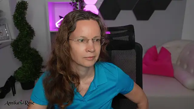 Онлайн чат XXX AnnikaRose