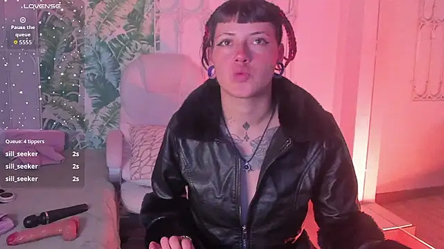 Онлайн чат XXX _sharlotte777