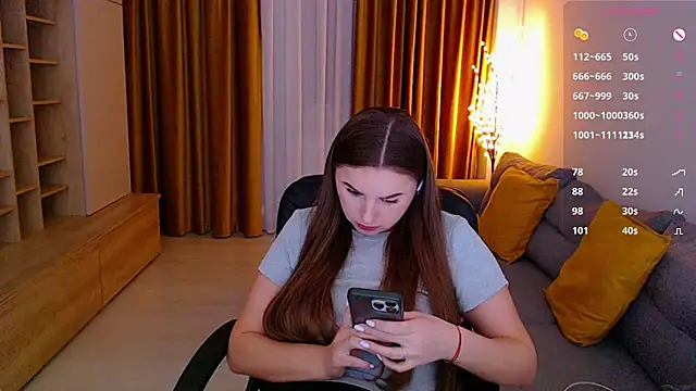 _Mia_Adams Live XXX-Chat