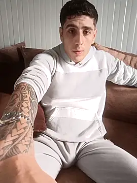 arenn1997's Live XXX Chat