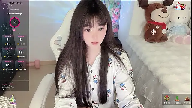 yuii-7 Chat XXX live