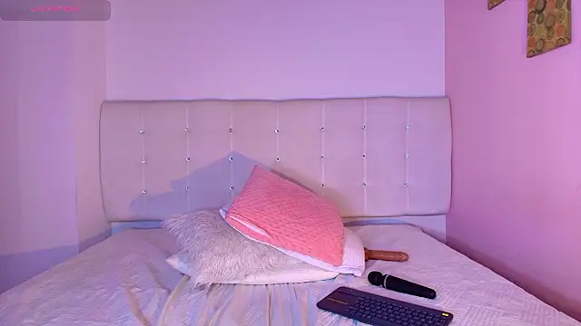 Živý XXX chat lilyth_bloom